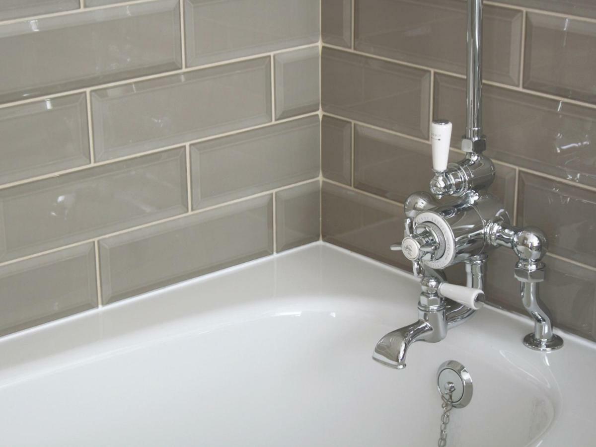 Deluxe Double Room Bath